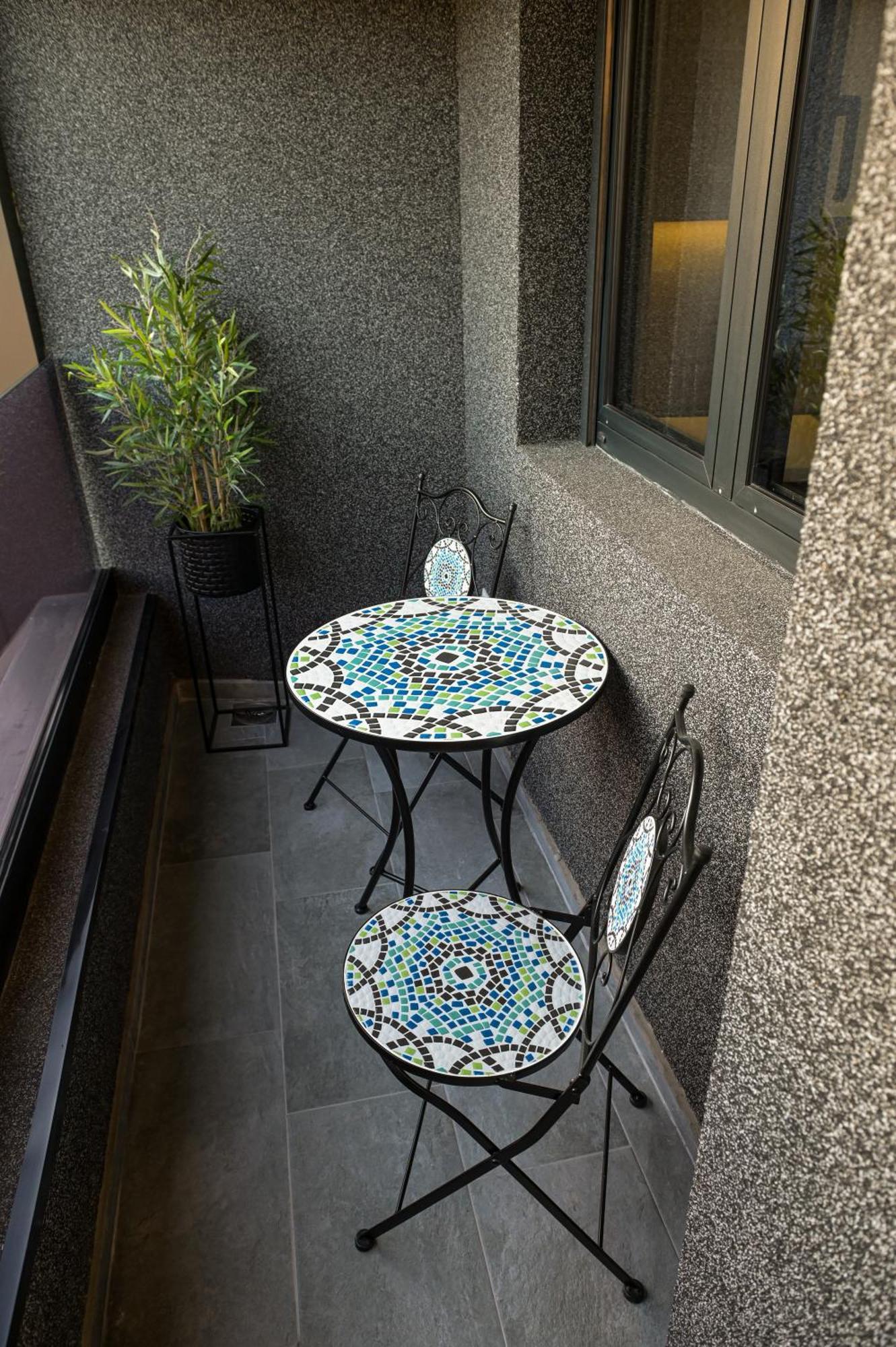 Διαμέρισμα Luxury Living By Dazzie